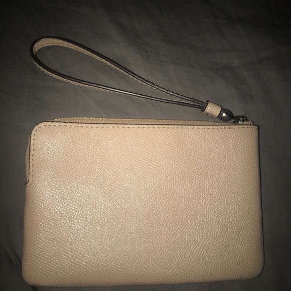 Authetic Coach Wristlet - Picture 2 of 2